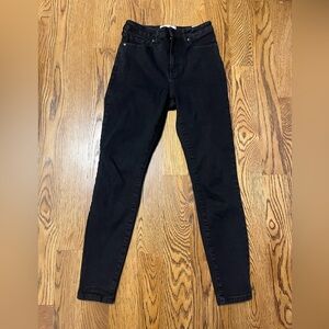 Everlane black skinny jeans